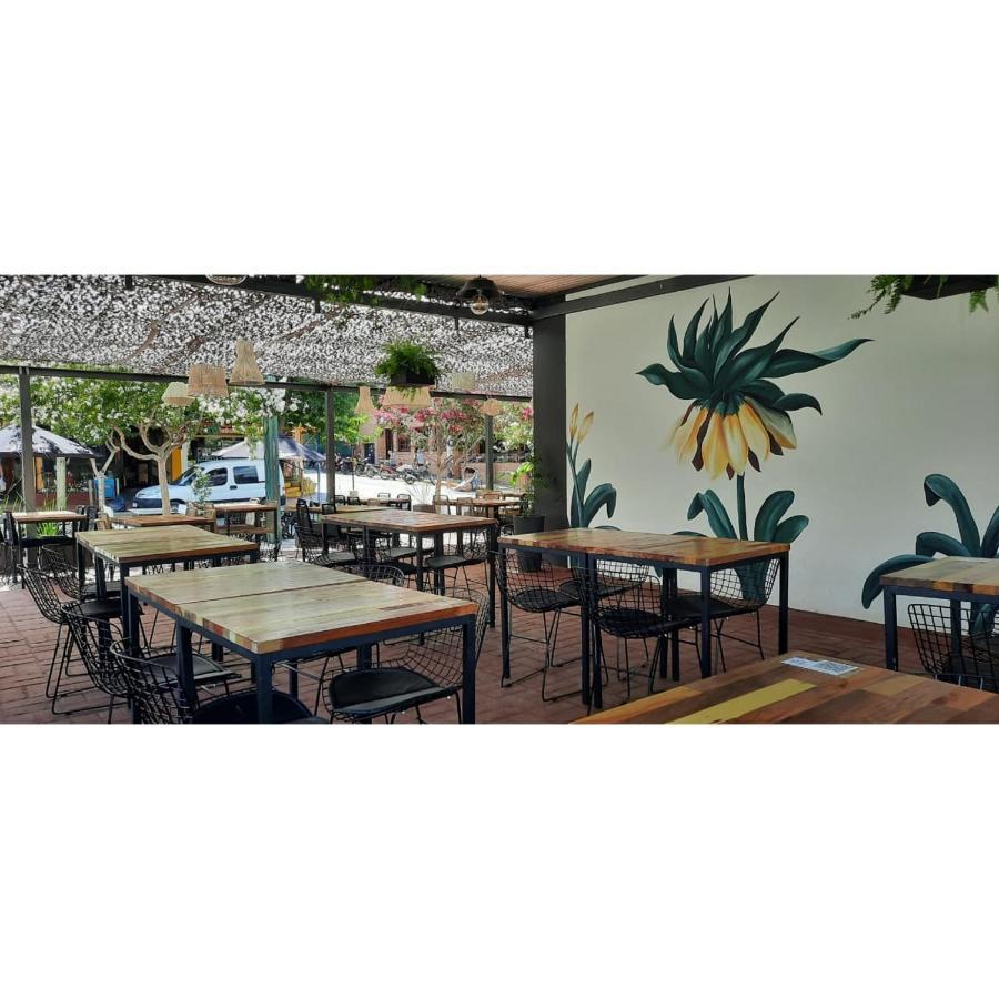 Hotel Olivia